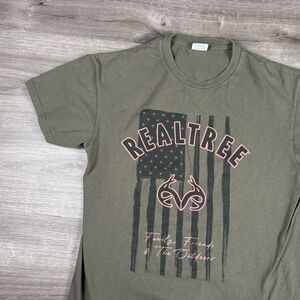 REALTREE Shirt Mens Size Medium Green Pink US Flag Logo Cotton Crew Short Sleeve